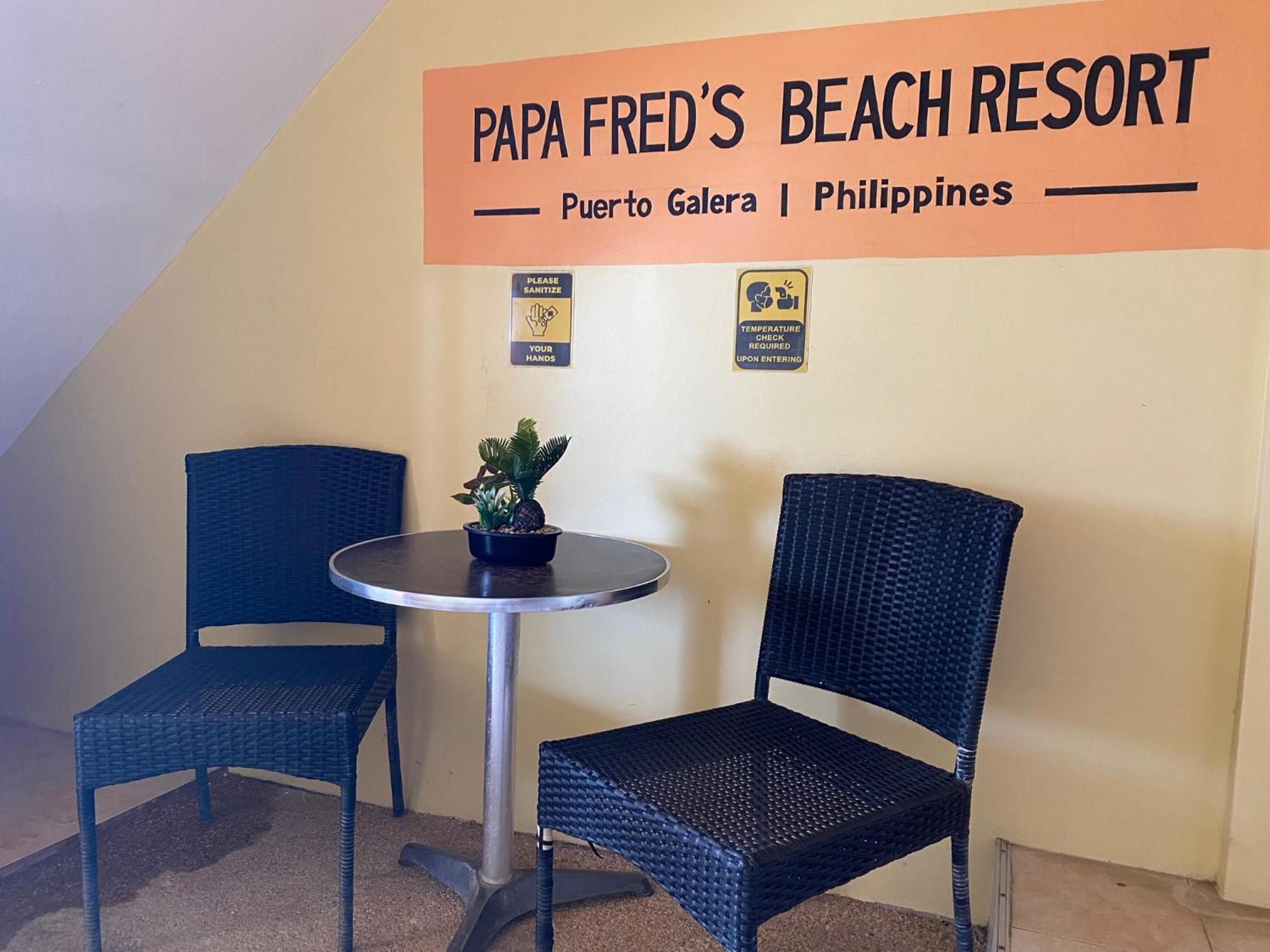 Papa Freds Beach Resort Пуерто-Галера Екстер'єр фото